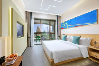 Moganshan Azeroth Vacation Apartment Huahua Daren (Laoling Tunnel), listing photograph 3 of 3