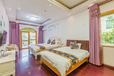 Shanli Xianju Hotel, listing photograph 2 of 3