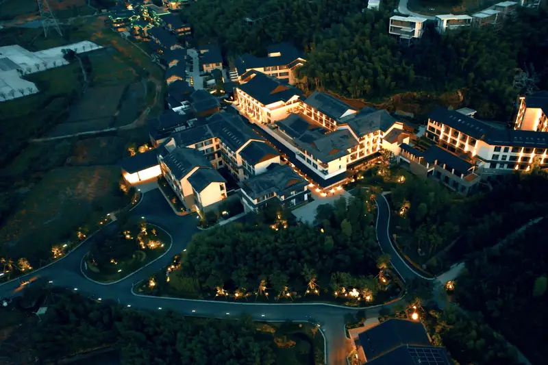 Moganshan Jiangnan Yaowu Zhuxiang Resort Hotel, listing photograph 1 of 3