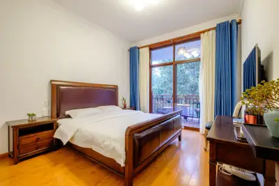 Deqing Mufeng Mountain Residence Homestay (Yucun Square), listing photograph 2 of 3