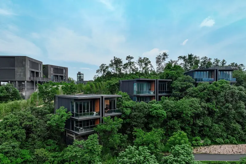 Manyuan · Mogan Mountain J. Lalli Valley Holiday Villa (Moganshan Yucun Scenic Area Branch), listing photograph 1 of 3