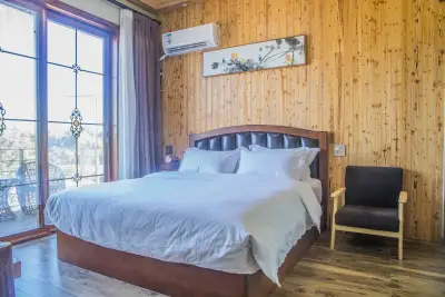 Mount Mogan Wild Extravagance (Boutique Homestay), listing photograph 2 of 3