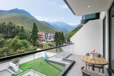 Mogan Moye and Ju Private Hot Spring Stream Tracing Design Villa, listing photograph 3 of 3