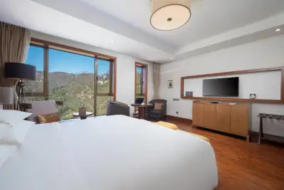 160 Foreign-style house · At the top of Mogan mountain, listing photograph 2 of 3