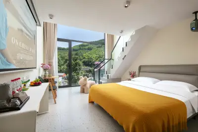 Moganshan · Shanyeli Mountain Surrounding Luxury · Hot Spring Garden Boutique Stay, listing photograph 2 of 3