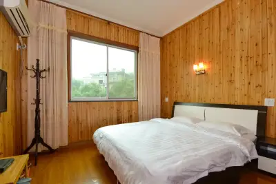Mogan Mountain Happy Home Farmhouse, listing photograph 2 of 3