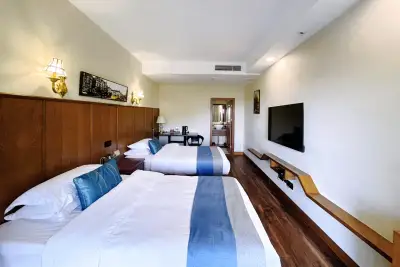 Wuyou Hotel, listing photograph 2 of 3