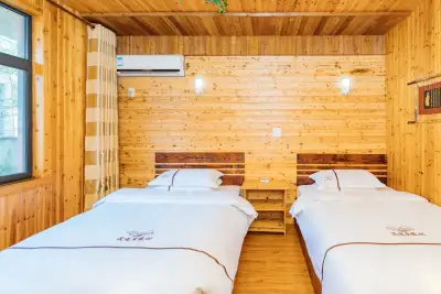 Moganshan Xiaoyao Resort, listing photograph 2 of 3