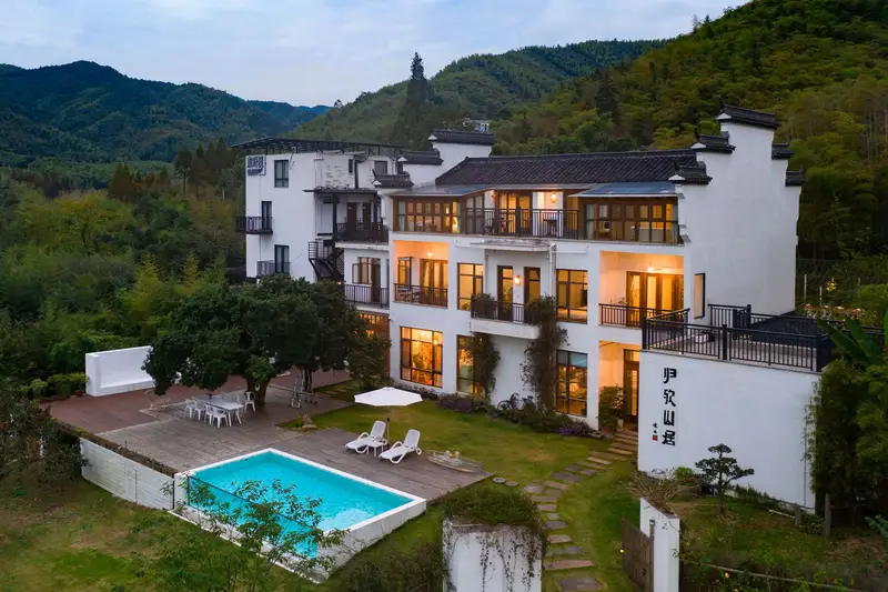 Moganshan Guiya Mountain Ju Hot Spring Beauty Hotel, listing photograph 1 of 3