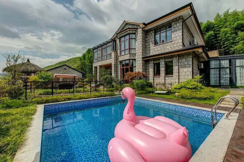Mount Mogan Yuwo Mountains Villa, listing photograph 1 of 3