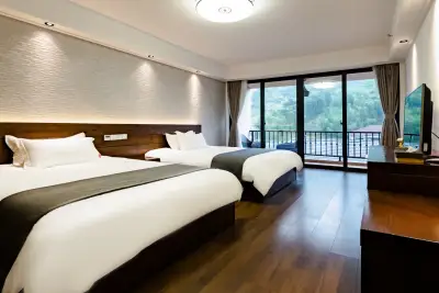 Mount Mogan Leyi Shanju Hotel, listing photograph 2 of 3
