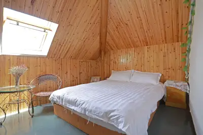 Naturalhome Hotel Moganshan Deqing, listing photograph 2 of 3
