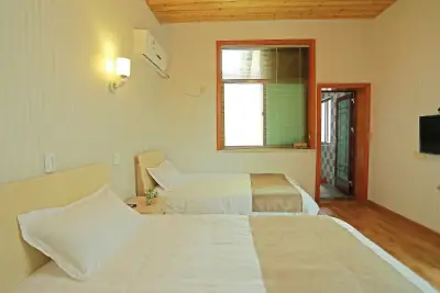 Naturalhome Hotel Moganshan Deqing, listing photograph 3 of 3