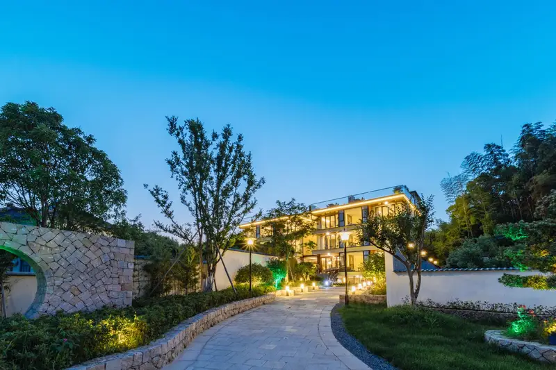 Floral Hotel Qinghe Yunqi, listing photograph 1 of 3
