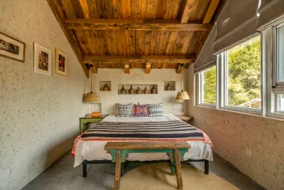 See Faraway Mogan Ziling Villa, listing photograph 3 of 3