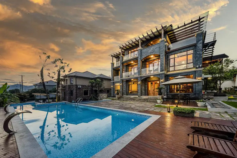 Moyu Shanju Hotel, listing photograph 1 of 3