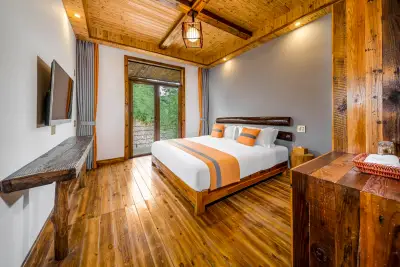 Moyu Shanju Hotel, listing photograph 2 of 3