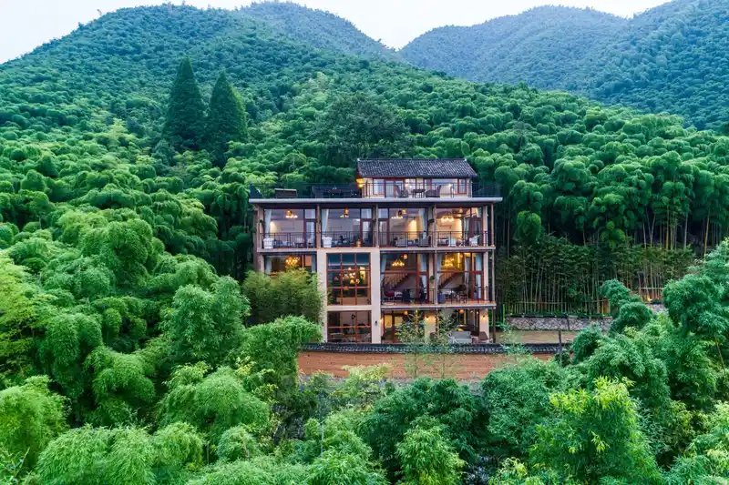 Moganshan Marvel Hostel, listing photograph 1 of 3