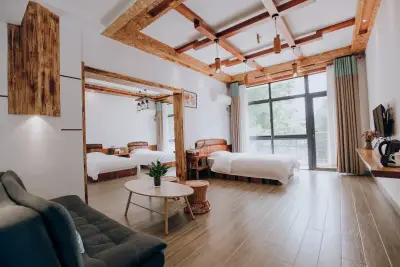 Yinyi Shanju Guesthouse, listing photograph 2 of 3
