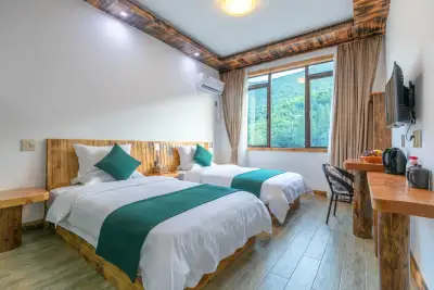 Moganshan Habitat Fengshan Home Stay, listing photograph 2 of 3