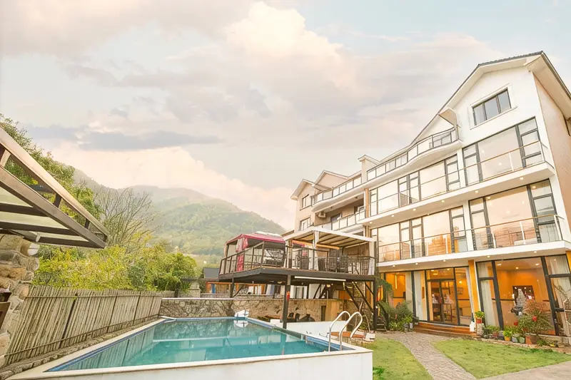 Yuanshan Hostel, listing photograph 1 of 3