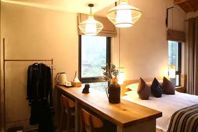 Yinglun Yueshan Villa, listing photograph 3 of 3