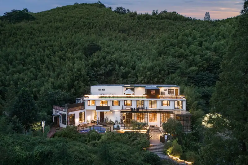 Moganshan Senxi Resort, listing photograph 1 of 3