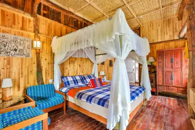 Om Yoga Resort, listing photograph 3 of 3
