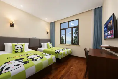 Moganshan Queen Hotel (inside Moganshan Scenic Area), listing photograph 3 of 3