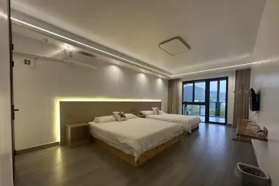 Yishan Erju Hotel, listing photograph 2 of 3