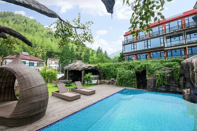 Floral Hotel Hongfangzi, listing photograph 1 of 3
