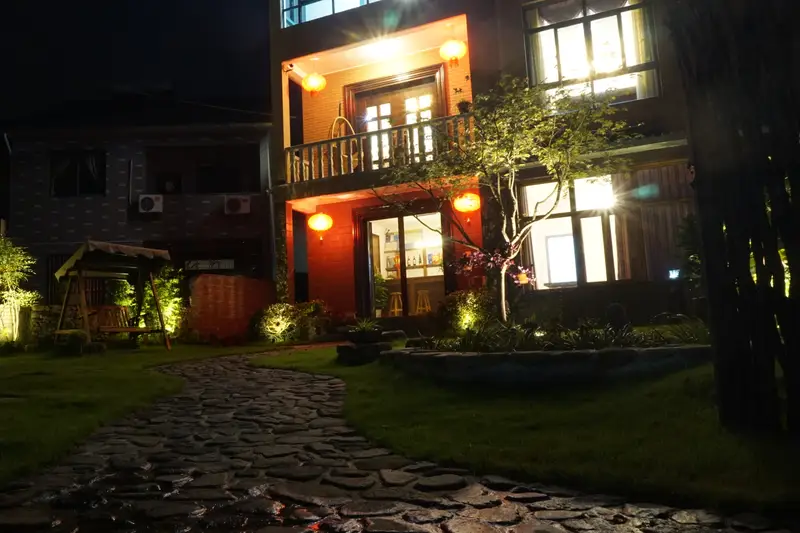 Moganshan clear herb garden, listing photograph 1 of 3