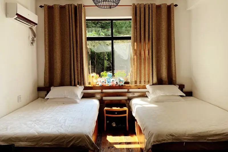 Wolixiang Hostel, listing photograph 1 of 3