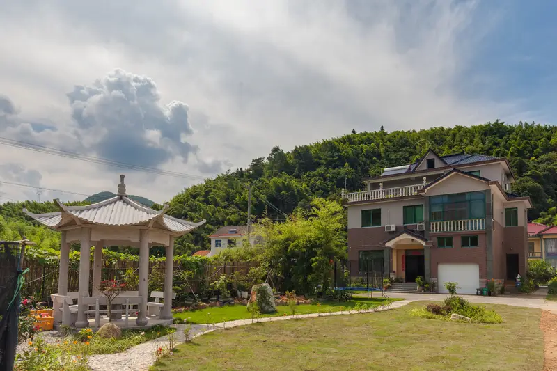 Hillside Cottage Hostel, listing photograph 1 of 3