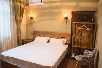 Mojian Yiyu Inn, listing photograph 3 of 3