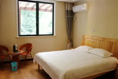 Moganshan Jiuqu Bay Inn, listing photograph 2 of 3