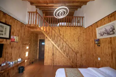 Zixuan Shanju Hotel, listing photograph 3 of 3