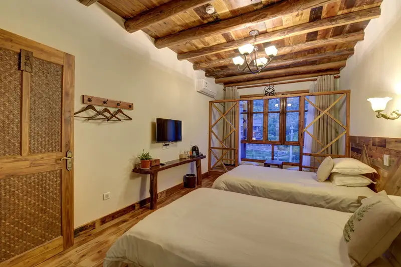 Modong Moqiu Boutique Hostel, listing photograph 1 of 3