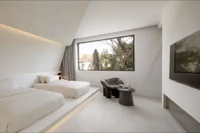 Laiye Moganshan Designer Private Tang Homestay (Yucun Square), listing photograph 2 of 3