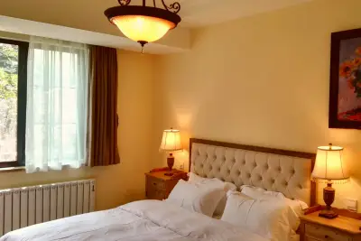 Lafael Garden Hotel, listing photograph 2 of 3