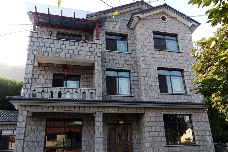 Moganshan Yashan Inn, listing photograph 1 of 3