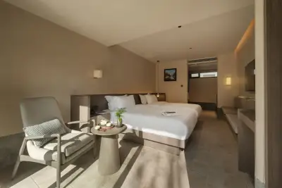 Moganshan South Road Bieyuan · Misty Private Hot Spring Designer Resort Homestay, listing photograph 3 of 3
