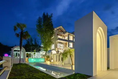 Qingyan Xinyu Mountain Jingxipan Camping Holiday Villa (Moganshan Scenic Area Branch), listing photograph 2 of 3