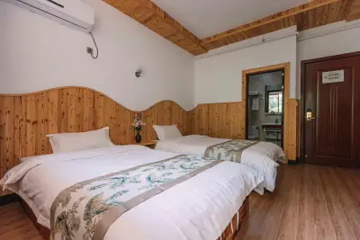 Deqing lei yuan inn, listing photograph 3 of 3