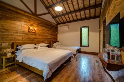 ENJOY COTTAGE, listing photograph 2 of 3