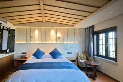Baiyun Shenchu Fudi Guesthouse, listing photograph 2 of 3