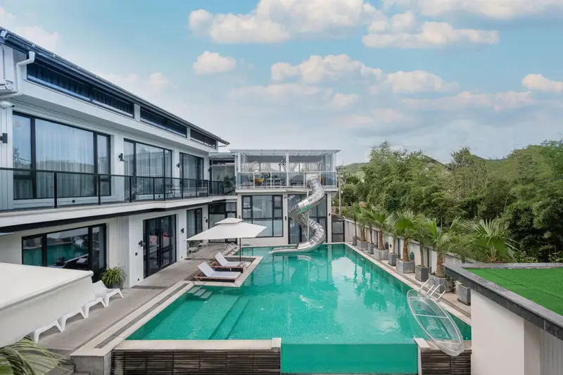 Moganshan Yunye pool slide villa, listing photograph 1 of 3