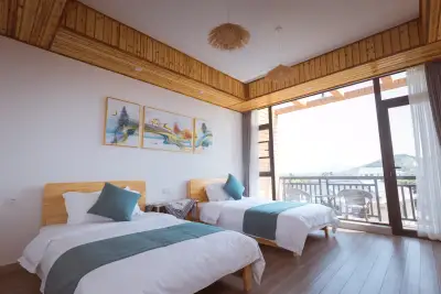 Ying Fanchen Holiday Villa, listing photograph 3 of 3