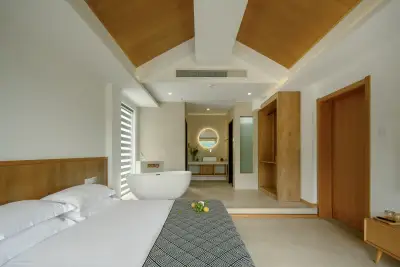 Moganshan Moyin | Sika Deer | River Tracing | Swimming Pool Homestay, listing photograph 2 of 3
