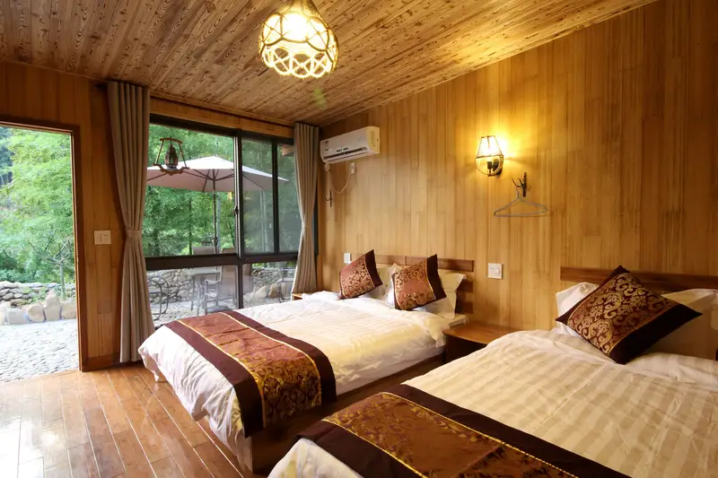 Tongling Shanju Hotel, listing photograph 1 of 3
